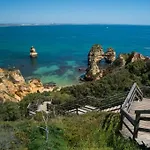 Maray Near Porto De Mos And Dona Ana Apartman