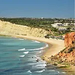 Maray Near Porto De Mos And Dona Ana Apartment
