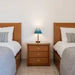 Maray Near Porto De Mos And Dona Ana Apartment