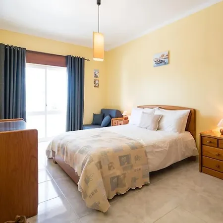 Apartment Maray Near Porto De Mos And Dona Ana *