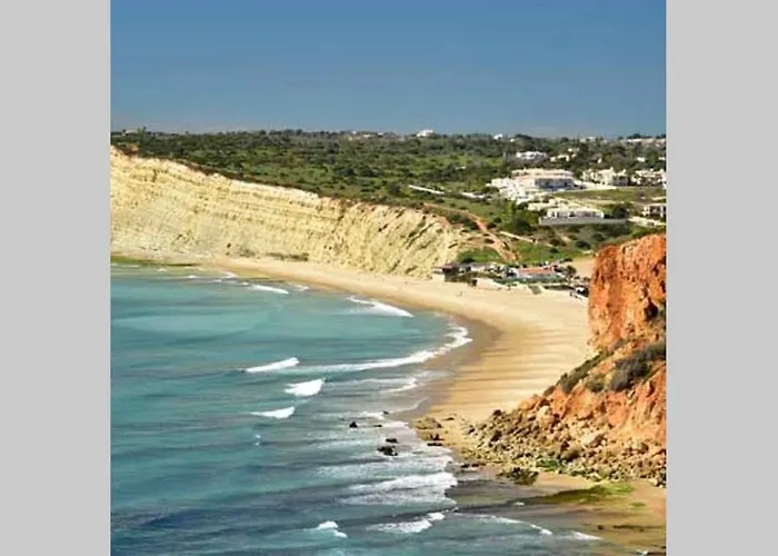 Maray Near Porto De Mos And Dona Ana アパート