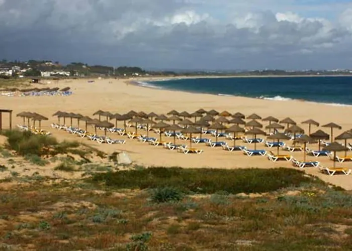 Maray Near Porto De Mos And Dona Ana
