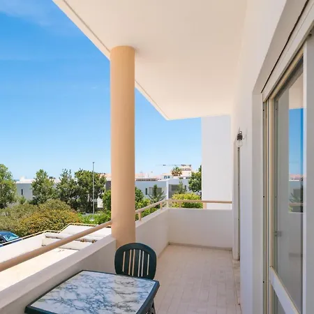 Apartment Maray Near Porto De Mos And Dona Ana